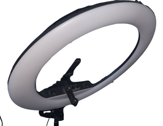 Large Ring Soft Light for Studio with Strong Tripod Available for Sale In Abuja image 3
