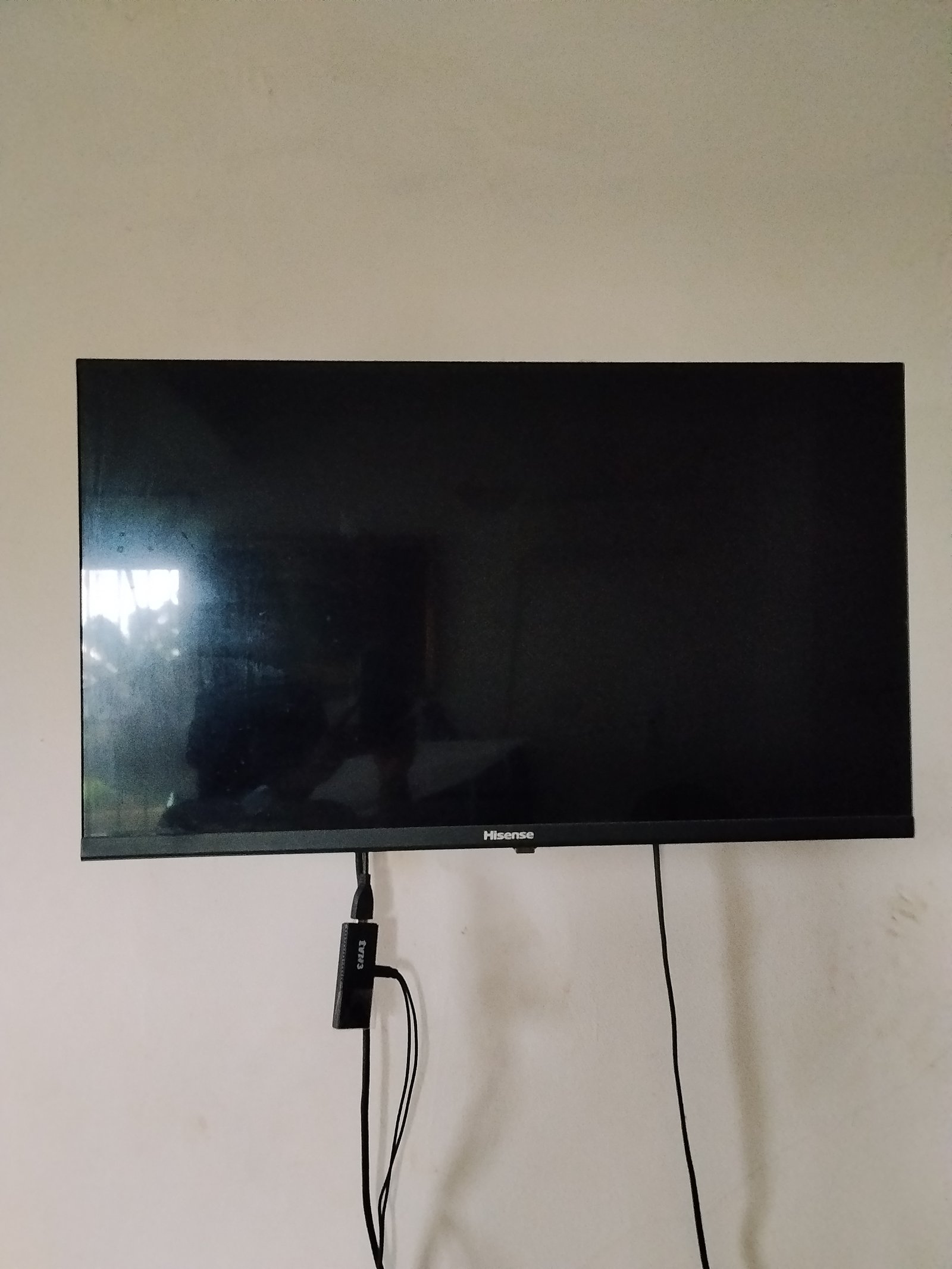 Hisense 32 inches" HD LED TV for sale