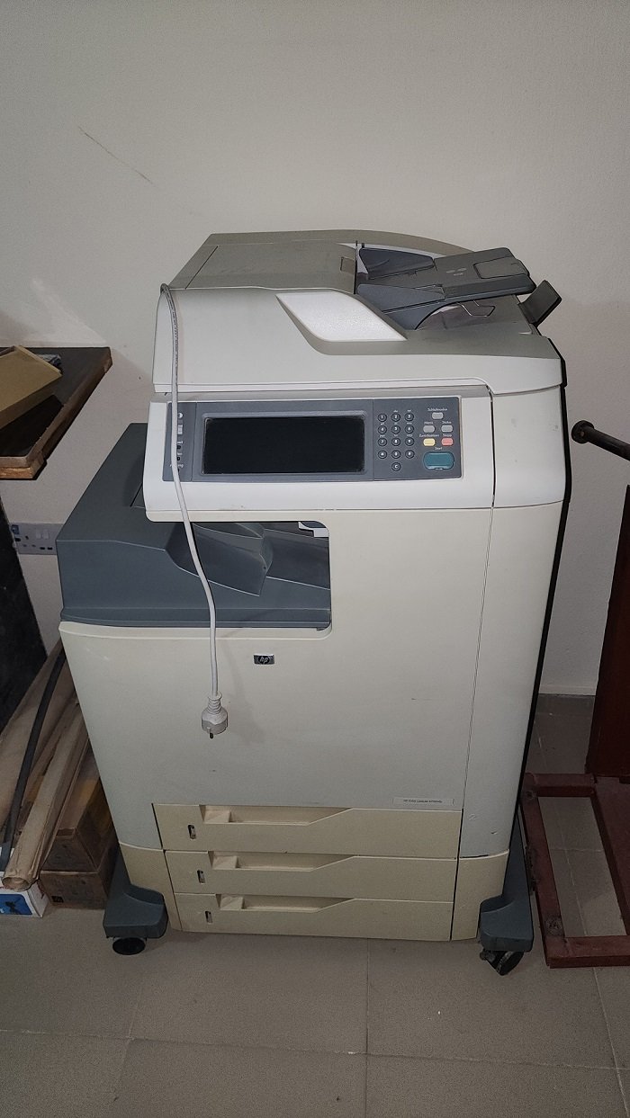 Foreign Used HP Color Laserjet 4730 mfp Printer Available for Sale in Abuja image 4